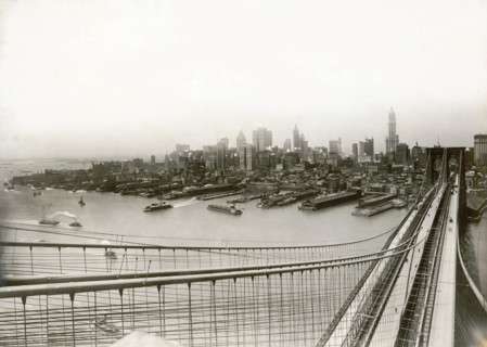 High Angle View of Brooklyn Bridge and Downtown Manhattan Skyline