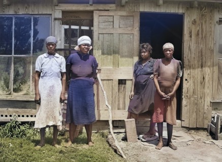 Four migratory agricultural workers from Florida