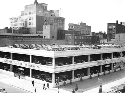 Multi-level parking lot