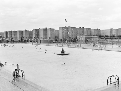 Large wading pool