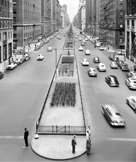 High angle view of Park Avenue looking north