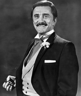 Kirk Douglas