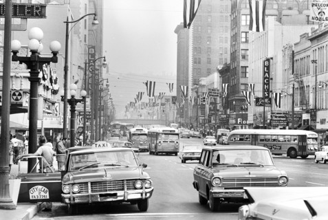 Street scene, commercial district, Birmingham, Alabama, USA, Marion S. Trikosko, U.S. News & World