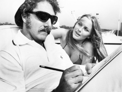 Dustin Hoffman, on-set of the film, "Who Is Harry Kellerman And Why Is He Saying Those Terrible