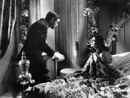 Milo Quesada, Michele Mercier, on-set of the Italian film, "Black Sabbath", original title: I tre