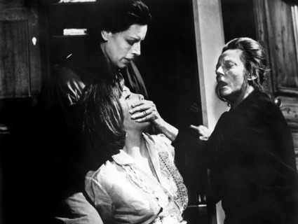 Yootha Joyce, Stephanie Powers, Tallulah Bankhead, on-set of the British film, "Fanatic", U.S.