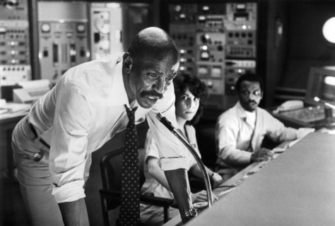 Louis Gosset, Jr., Lisa Maurer, Alonzo Ward, on-set of the film, "Jaws 3-D", Universal Pictures,