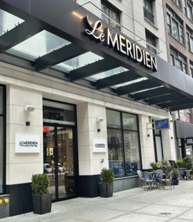 La Meridien Hotel, building exterior, Fifth Avenue, New York City, New York, USA