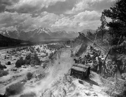 Caravan on Oregon Trail scene, on-set of the western film, "The Big Trail", Fox Film Corporation,