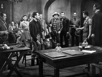 Christopher Dark, Skip Homeier, Lee Van Cleef, Chris Alcaide, John Ericson, Fred MacMurray, on-set