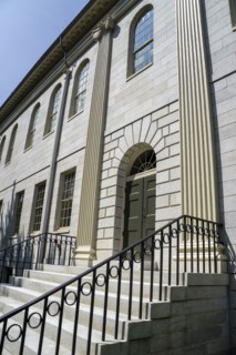 University Hall, building exterior, Harvard Yard, Harvard University, Cambridge, Massachusetts, USA