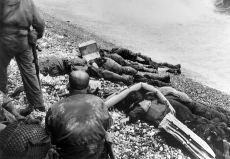 American assault troops of the 3rd Battalion, 16th Regiment, 1st US Infantry Division, who failed
