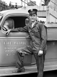 Shipyard fireman, Bethlehem-Fairfield shipyards, Baltimore, Maryland, USA, Arthur S. Siegel, U.S.
