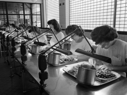 Group of female manufacturing chemists dissecting animal glands, Parke, Davis and Company, Detroit,