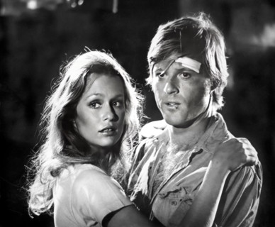 Lauren Hutton, Robert Redford, on-set of the film, "Little Fauss and Big Halsy", Paramount