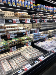 Egg display, Foodtown supermarket, Williamsburg, Brooklyn, New York, USA