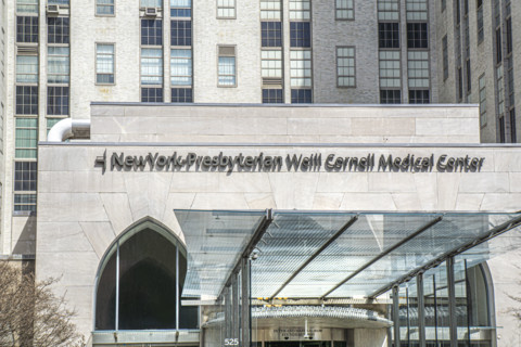 New York-Presbyterian / Weill Cornell Medical Center, building exterior entrance, 525 East 68th