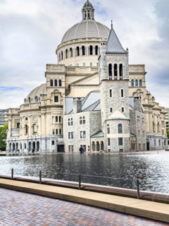 First Church of Christ, Scientist and reflecting pool, Christian Science Plaza, Boston