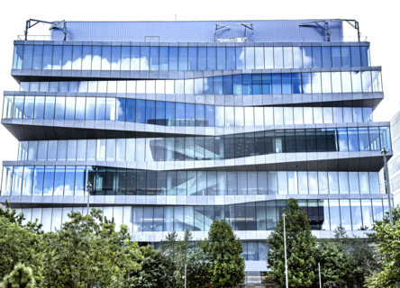 Henry R. Kravis Hall, building exterior, Columbia University Business School, Columbia University,