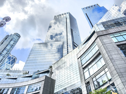 Deutsche Bank Center, building exterior to the left, Mandarin Oriental Hotel, building exterior to