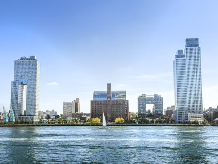 Cityscape along East River, Williamsburg, Brookly, New York City, New York, USA