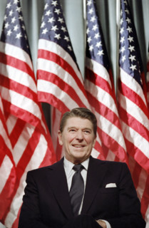 U.S. President Ronald Reagan addressing crowd at rally for Senator David Durenberger, Minneapolis,