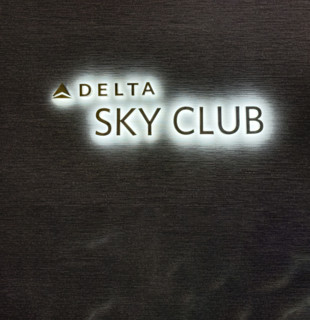 Delta Sky Club, interior wall detail, Delta Airlines, Fort Lauderdale-Hollywood International