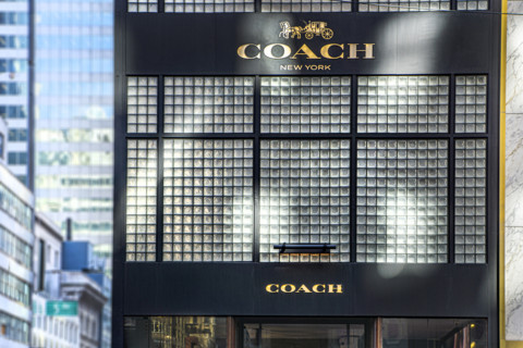 Coach retail store, building exterior, 685 Fifth Avenue, Manhattan, New York City, New York, USA