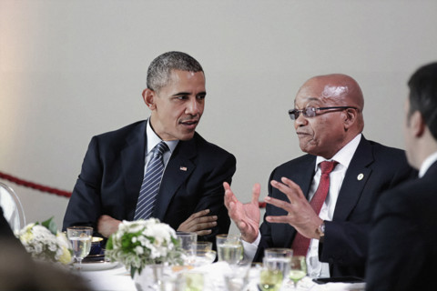 U.S. President Barack Obama talking with President Jacob Zuma of South Africa during lunch hosted