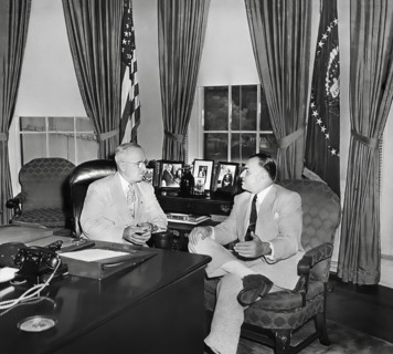 U.S. President Harry S. Truman (left) meeting with President Galo Plaza of Ecuador (right) in White