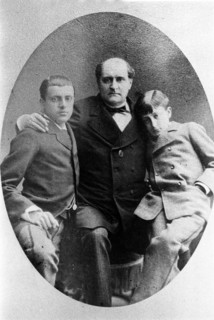 Le Prince Napoléon-Joseph et ses deux fils