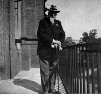 Le Roi Ferdinand de Bulgarie à Capodimonte, Mars 1926