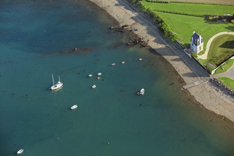 Maison seule au bords de la mer, Côtes-d'Armor