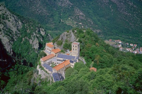 L'abbaye Saint-Martin du Canigou, Pyrénées-Orientales