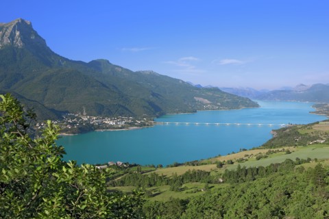 Savines-le-Lac et Lac de Serre-Ponçon, Hautes-Alpes
