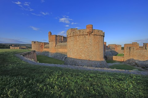 Salses-le-Château, Pyrénées-Orientales