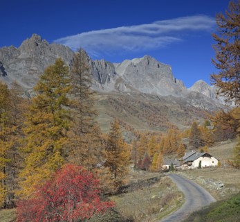 Névache en automne, Vallée de la Clarée, Hautes-Alpes