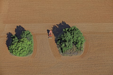 Scène agricole avec tracteur, Oise