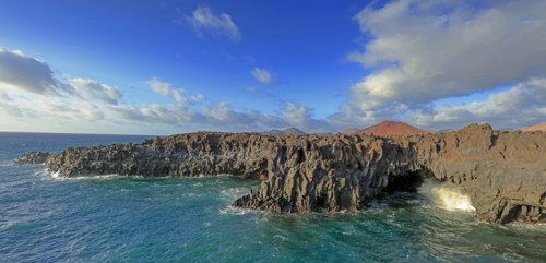 Grotte volcanique de Los Hervideros