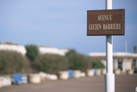 France, Basse Normandie, calvados, cote fleurie, deauville, front de mer, avenue lucien barriere, cid, casino, planches,