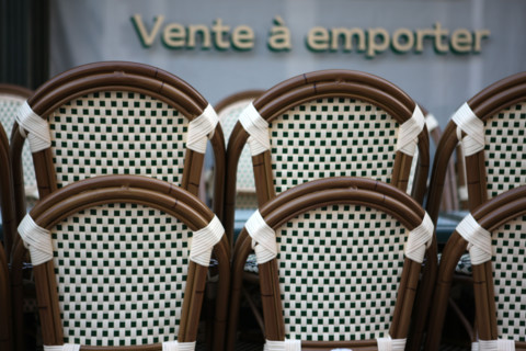 France, Basse Normandie, calvados, cote fleurie, deauville, sieges empiles, brasserie, bar, terrasse, ferme, commerce,