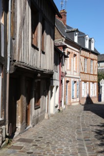 France, Haute Normandie, eure, bernay, habitat traditionnel, paves, colombages, maisons a pans de bois,