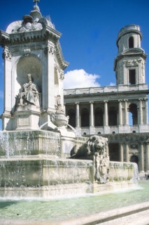 France, fountain des quatre points cardinaux