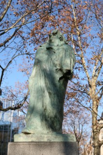 France, Paris 6e, Montparnasse, boulevard raspail, statue de Rodin, hommage a Balzac, sculpture, bronze,