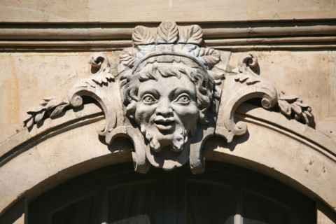 France, Paris 7e, hotel particulier, Hotel de Matignon, 56 rue de Varenne, 1er ministre, detail de mascaron de l'aile gauche de la cour