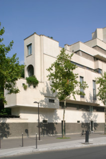 France, Paris 15e immeuble style paquebot, 3bd victor, architecte pierre patout, art deco,