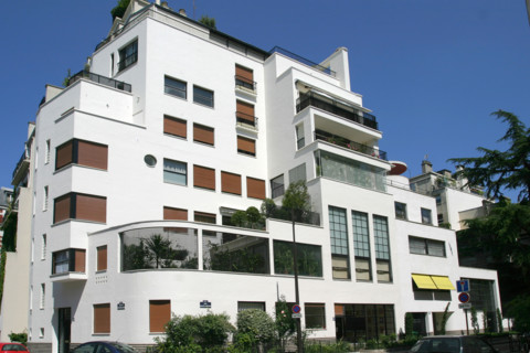 France, paris 16e, rue Mallet Stevens, rue lotie par l'architecte Robert Mallet-Stevens, rue privee, hotel particulier, art deco,