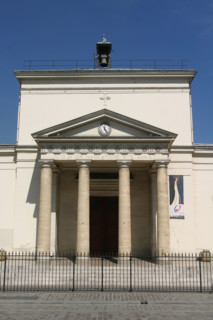 France, Paris 17e, quartier des Batignolles, eglise sainte marie des Batignolles, portique a colonnes,