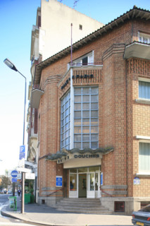 France, bains douches