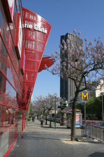 France, Paris 14e, Montparnasse, avenue du maine, centre commercial gaite, galerie gaite, commerces, verriere, station de metro, Tour Montparnasse,